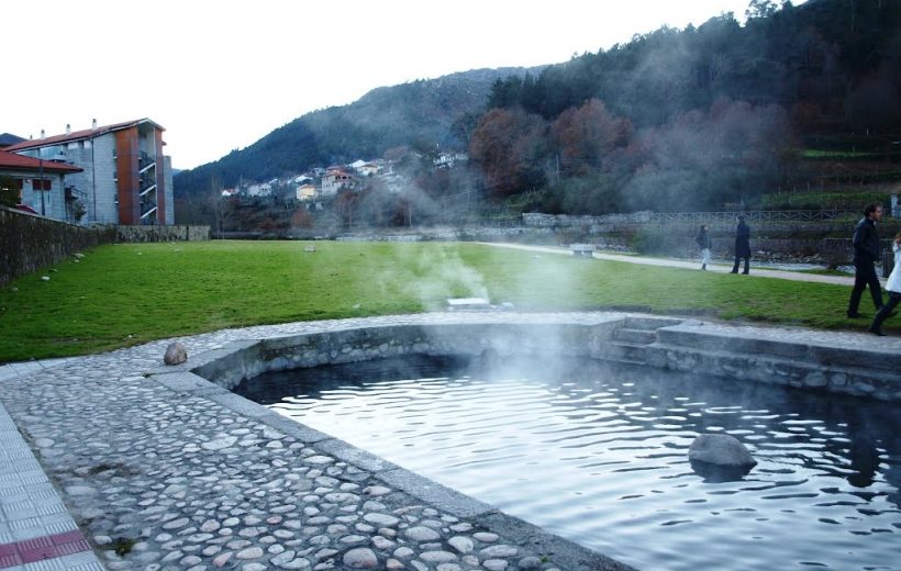 Passeio às Termas de Água Quente